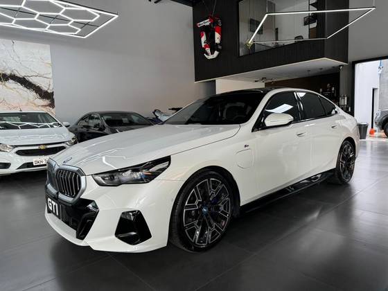 BMW 530e 2.0 TWINPOWER PHEV M SPORT AUTOMÁTICO